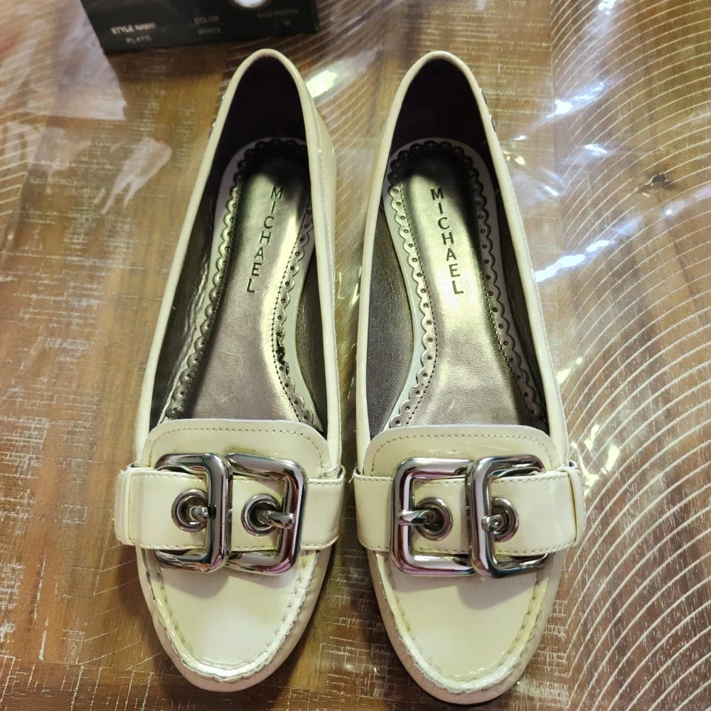 Michael‎ Shannon Plato Cream Patent Leather Double Buckle Loafers Flats Mens 9M